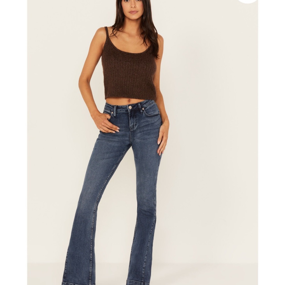 SHYANNE WOMEN'S OLEANDER HIGH RISE BOOTCUT JEANS